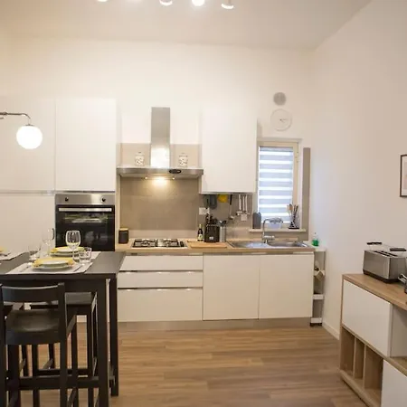 Casa Boschi In Centro Citta Lägenhet Pescara